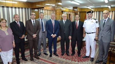 محافظ الإسماعيلية يهنئ قيادات محكمة الاستئناف بالسنة الجديدة..صور