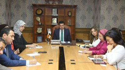 وزير الشباب يبحث وضع استراتيجية وطنية للشباب