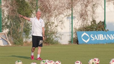 ميدوراج الدراويش: ممنوع الخروج عن النص والمستوى في الملعب هو الفيصل
