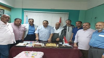 أجمل التهاني لـ أسامة عبدالعال توليه منصب مدير إدارة ساحل سليم التعليمية