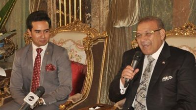 الإعلامي الشاب مصطفي المنشاوي ضيف شرف صالون المحور