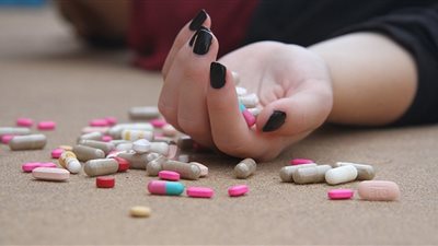 الأدوية المنتهية الصلاحية فعالة ويمكن استخدامها حتى بعد 40 عاما