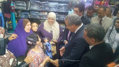 وزير التموين ومحافظ القليوبية يفتتحان معرض 