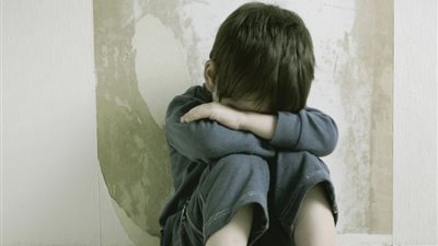 التدخل السريع بالتضامن يكشف حقيقة تعذيب أم لطفلها