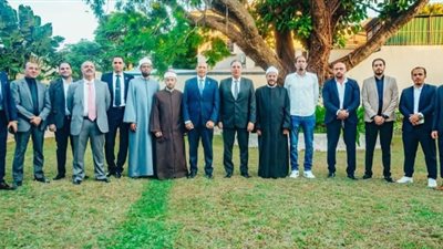 التزام كافة السفارات بفتح أبوابها دائماً لخدمة المواطنين