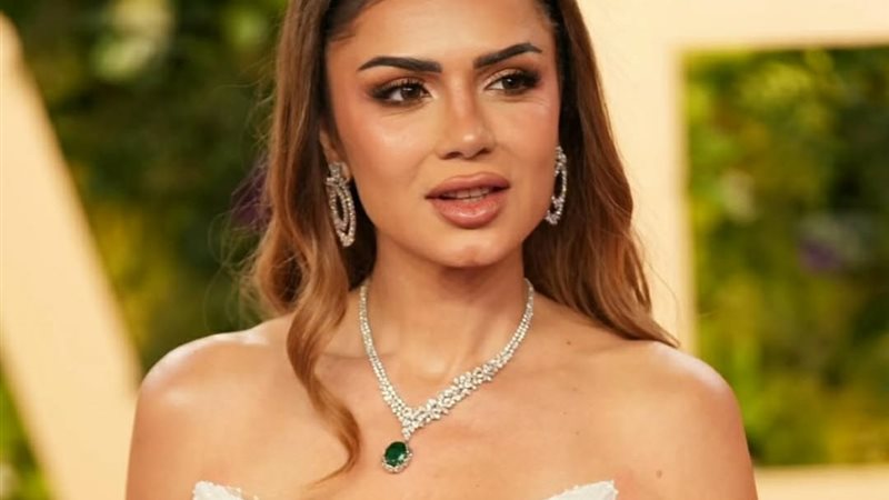الفنانة نجلاء بدر