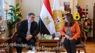 وزيرة التنمية المحلية تشيد بجهود 