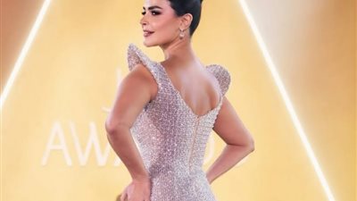 رانيا منصور تتألق من حفل جوائز Joy Awards بالرياض .. صور
