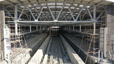 ربط شرق وغرب النيل بمحور عرضى تنموى متكامل ومسافة بينية لا تتجاوز 25 كيلومترا