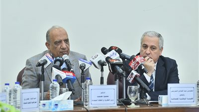 200 مليار جنيه.. الفارق بين تكلفة انتاج وتوزيع الكهرباء وما يدفعه المواطن فى السنة