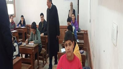 عاطل بايتاى البارود يؤدى الامتحان بدلا من صديقة وغياب626من الطلبة