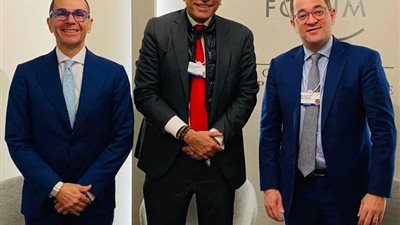 وزير الاستثمار يلتقى الرئيس التنفيذي لمنطقة الشرق الأوسط ببنك HSBC
