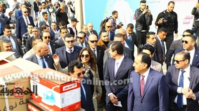 وزيرة التنمية المحلية تشارك في 