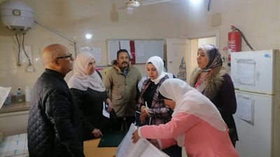وكيل وزارة الصحة بالفيوم.. يفاجئ مستشفى طامية و الإدارة الصحية