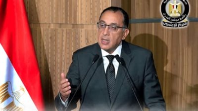 مدبولي: زيادة الطاقة الإنتاجية من الغاز بعد وصول الحفار لحقل ظهر