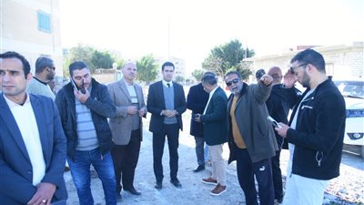 نائب محافظ مطروح يتابع اعمال حملة النظافة