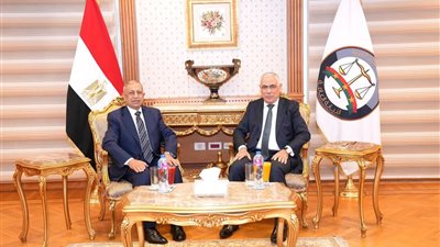 النائب العام يفتتح الدورةالتدريبيةبالأكاديميةالعربيةللعلوم