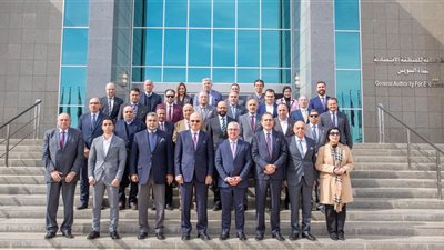 اقتصادية قناة السويس تستقبل رئيس اتحاد الصناعات وممثلي 5 غرف صناعية