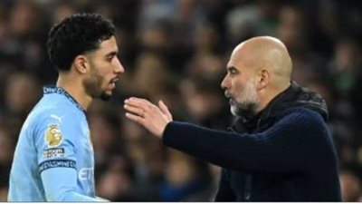 عمر مرموش يقود هجوم مانشستر سيتي أمام ليتون أورينت