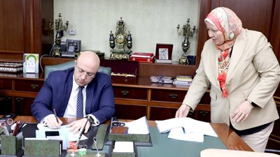 محافظ بني سويف يعتمد حركة مديري ووكلاء الإدارات التعليمية