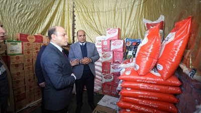 محافظ كفرالشيخ يفتتح معرض 