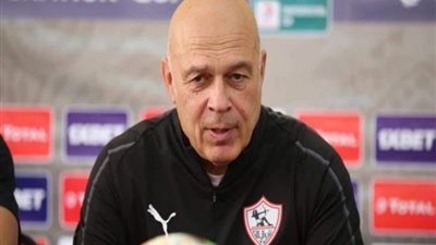 مجدي طلبة: رحيل جروس كان متوقعاً.. وتعيين بيسيرو قرار جري من الزمالك