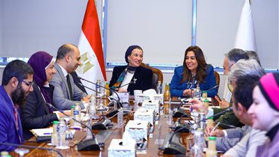 البيئة: مناقشة تطوير المجازر والتوسع فى إنتاج الغاز الحيوي