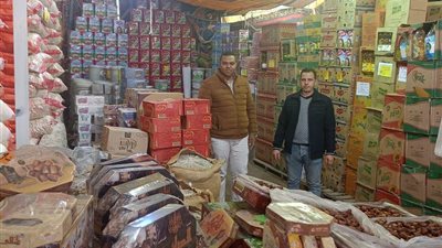 ضبط ٢ طن جبنة منتهية و 60 مخبزا مخالف و24 شيكارة دقيق