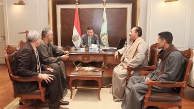 فلاحو وجه قبلي يُثنون على جهود وزير الزراعة ودعمهم الكامل للقيادة السياسية
