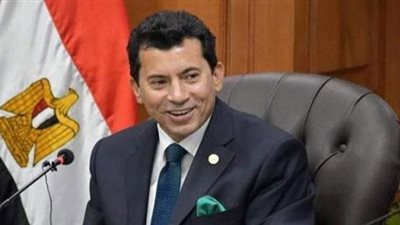 وزير الشباب يقدم روشتة لاتحاد الشركات لاستمرار مسيرة نجاحه
