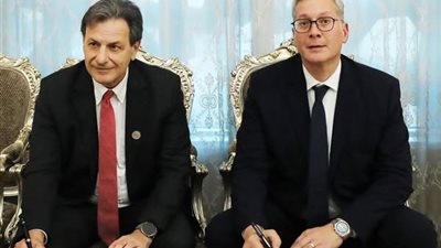 اتفاق مصري يونانى للتعاون في تطبيق تقنيات جمع و تخزين الكربون