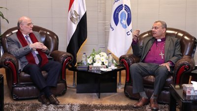 رئيس الإنجيلية بمصر يستقبل الأمين العام لمجلس كنائس الشرق الأوسط