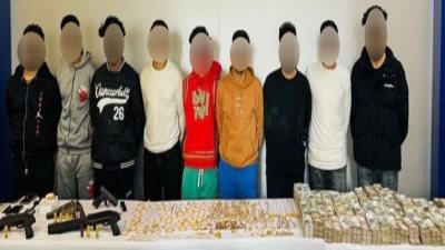 ضبط المتهمين بالسطو المسلح على 