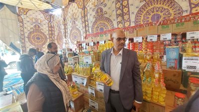وكيل وزارة التموين بالبحر الاحمر يقود حملة تموينية على المخابز