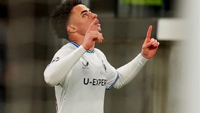 لاعب مغربى بتشكيل الأفضل فى إياب ملحق دورى أبطال أوروبا