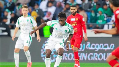 الدوري السعودي.. الأهلي يفوز علي ضمك بثنائية