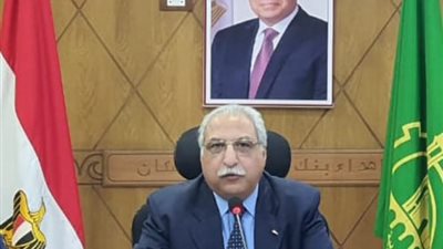 مدير تعليم القليوبية يهنئ الفائزين فى مسابقة الإلقاء الشعرى على مستوى الجمهورية