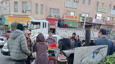 جهاز الشيخ زايد يشن حملات مكبرة لإزالة الإشغالات والباعة الجائلين صور