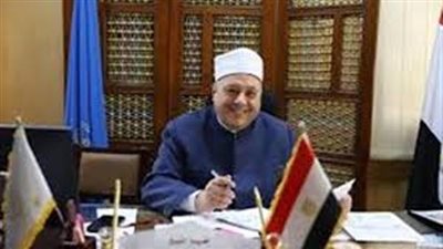 المفتي يهنئ الشيخ أيمن عبد الغني لتجديد الثقة به