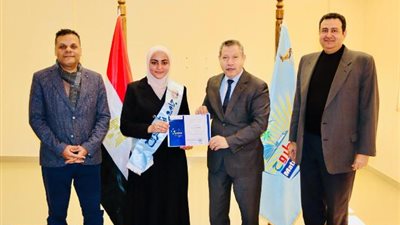 تكريم فريق جامعة مطروح الفائز في هاكاثون التعليم الذكي