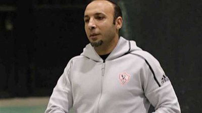 أيمن عبد العزيز يُشن هجوما على التحكيم بعد تعادل الزمالك أمام زد