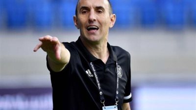 يورتشيتش يعلن تشكيل بيراميدز لمواجهة الاتحاد السكندري