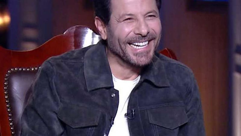 الفنان إياد نصار