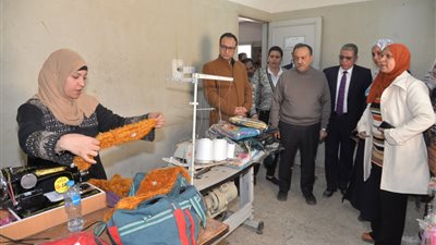 محافظ أسيوط يوجه بإزالة مبنى البدارة لإنشاء مدرسة