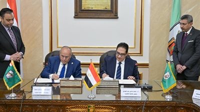 توقيع بروتوكول بين جامعة القاهرة وهيئة قضايا الدولة