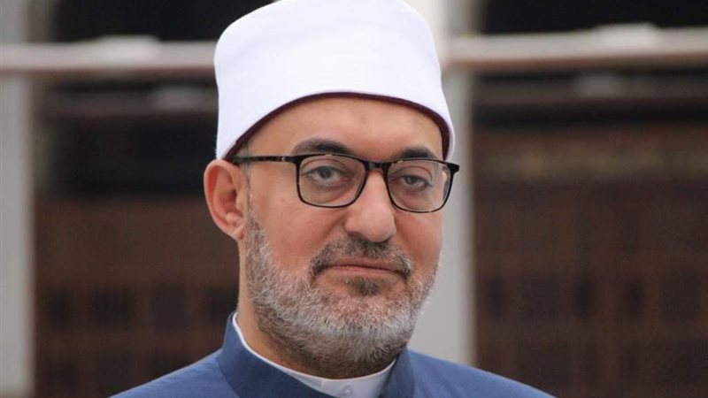 الدكتور نظير عياد