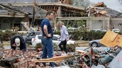 مقتل 14 على الأقل بسبب العواصف العنيفة فى الولايات المتحدة