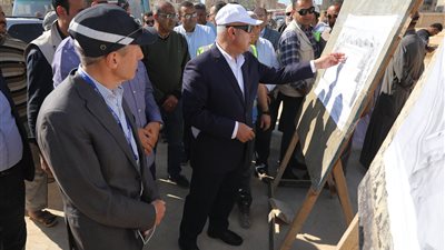 وزير النقل يشهد بدء إنشاء مجمع ألستوم الصناعى ببرج العرب