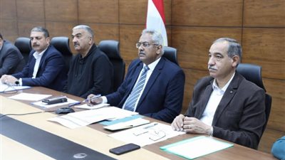 اجتماع سكرتير عام محافظة البحر الأحمر مع وزيرة التنمية المحلية