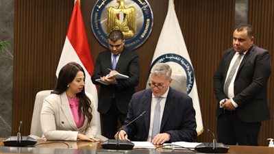النائبة نشوي الشريف: بدء دراسة ملف التسويات بقطاع البترول